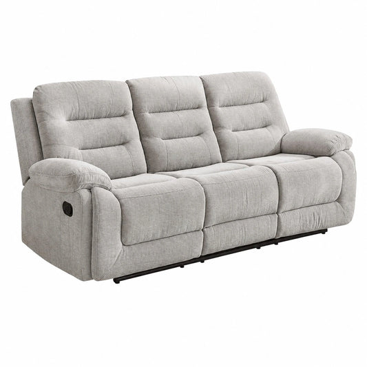 Komfortables Dreisitzer-Sofa mit Relaxfunktion und Chenille-Bezug